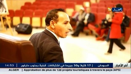 تيسمسيلت   ورشات فنية تجمع لأول مرة الفنانين التشكيليين بالولاية