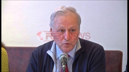 Dhoma Zgjedhore kundër tre mandateve për të zgjedhurit vendorë- Ora News- Lajmi i fundit-