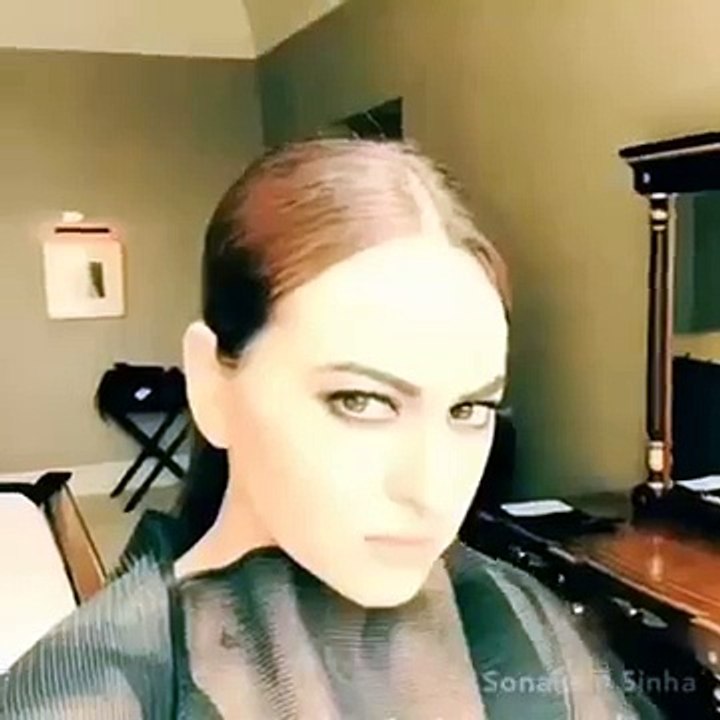 Watch Latest Dubmash Sonakshi Sinha Video 2016