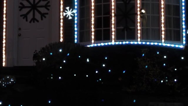 Des voisins jaloux des décorations de Noël