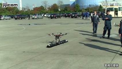 Un drone policier chasseur de drones