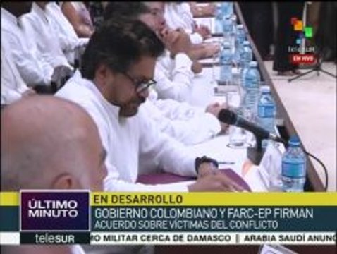 Diálogos de Paz: Partes negociadoras firman acuerdo sobre las víctimas