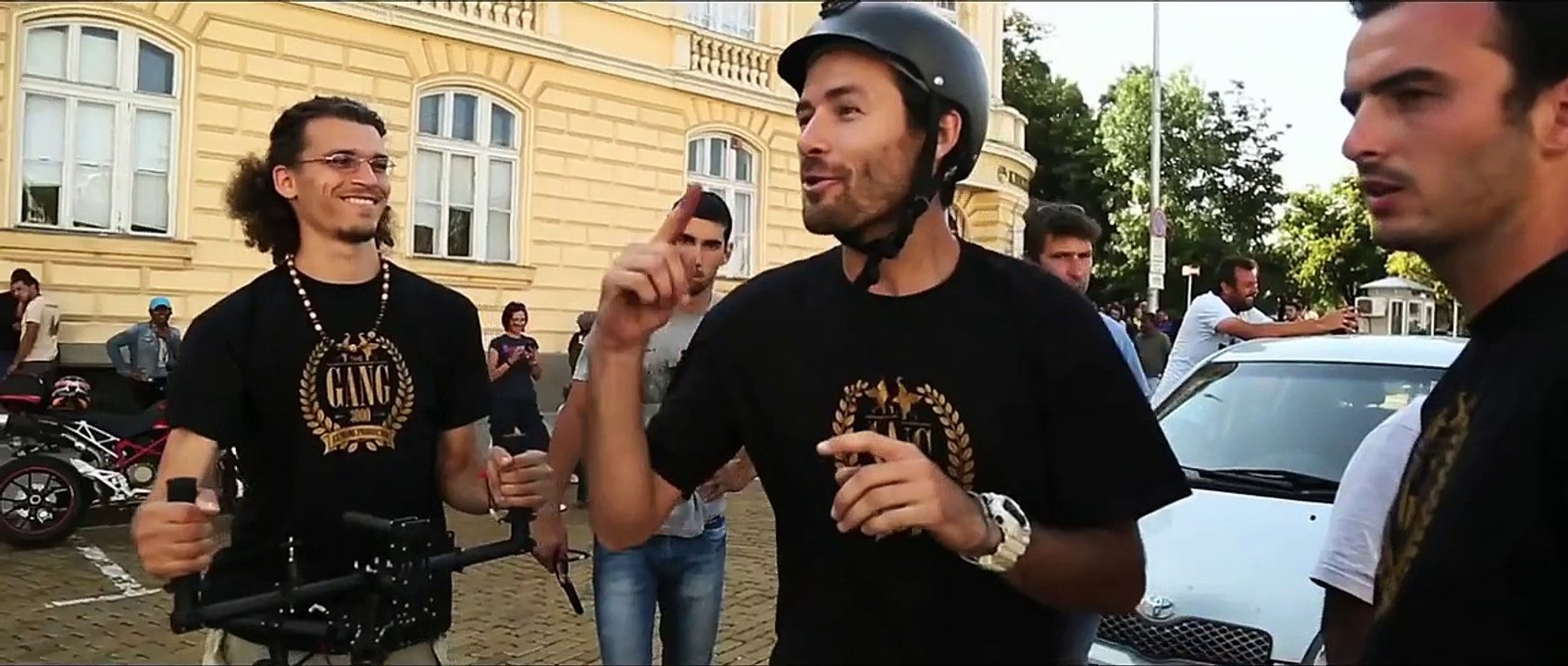 Dilwale - Daring Amazing Never Seen Action Before