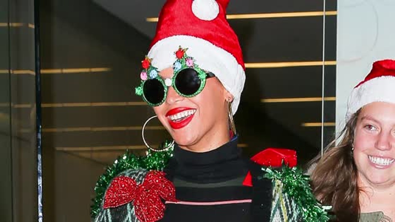Beyoncé Wears Ugliest Christmas Sweater Ever
