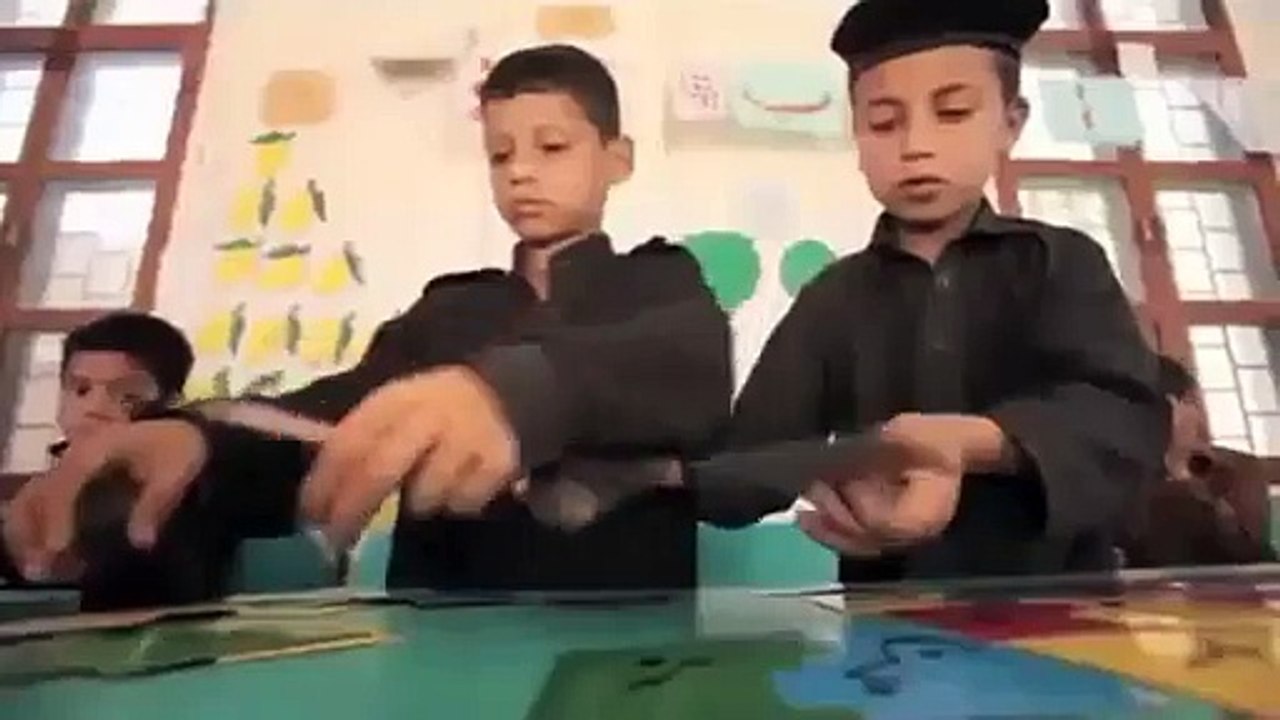 Bara Dushman Bana Phirta Hai HD Song