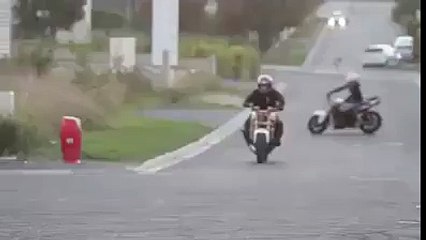 amazing motobike stunts