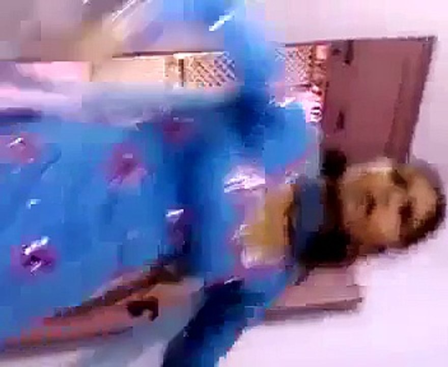 Hostel Girl Dance Crazy Kia Re Song