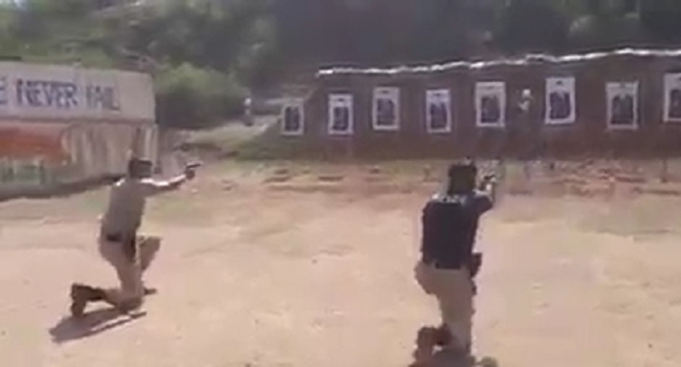 Inde : un entrainement de policier original et drôle