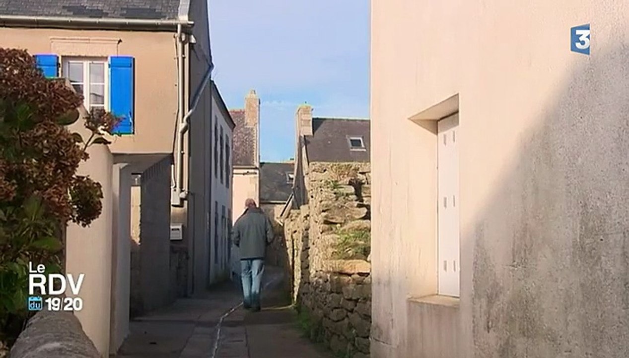 Climat : dans le Finistère, l'ile de Sein est menacée par la montée des eaux