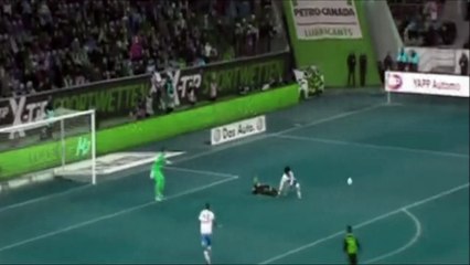 HORROR DE DANTE EN EL EMPATE DE WOLFBURGO 1 HAMBURGO 1
