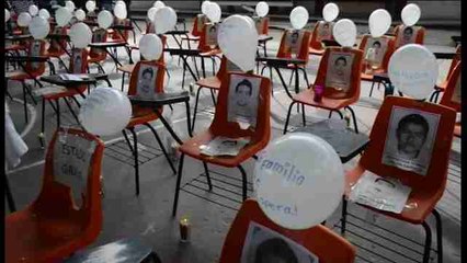 Padres de los 43 desaparecidos piden que se entreviste a militares