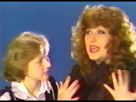 Alla Pugacheva & Kristina Orbakaite - А знаешь все еще будет (Low)