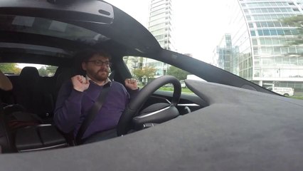 Test du pilotage automatique d'une Tesla Model S