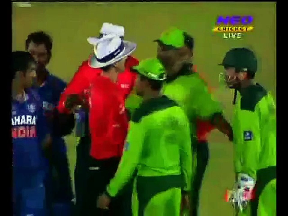 India Vs Pakistan Cricket Fight Video
