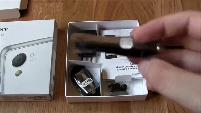 unboxing Sony Xperia Z3 Copper