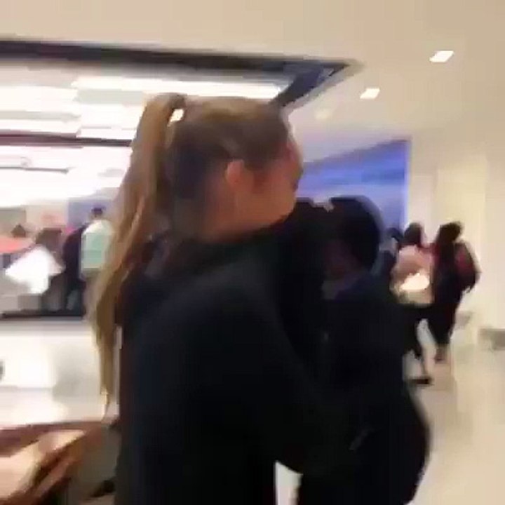 Awhh this is so sweet! by Amazing World Videos