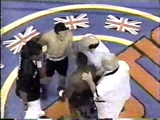 Meldrick Taylor (29-2-1) vs Crisanto Espana (27-0)