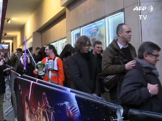 Le nouveau "Star Wars" lance ses vaisseaux spatiaux à l'assaut de la planète