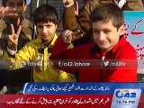 Traffic stopped at Bhati chowk to express solidarity with Peshawar attack's martyrs
