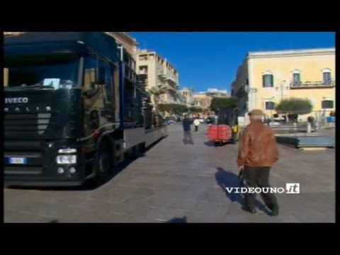 rai capodanno 2015/2016 :inizio lavori in piazza a matera