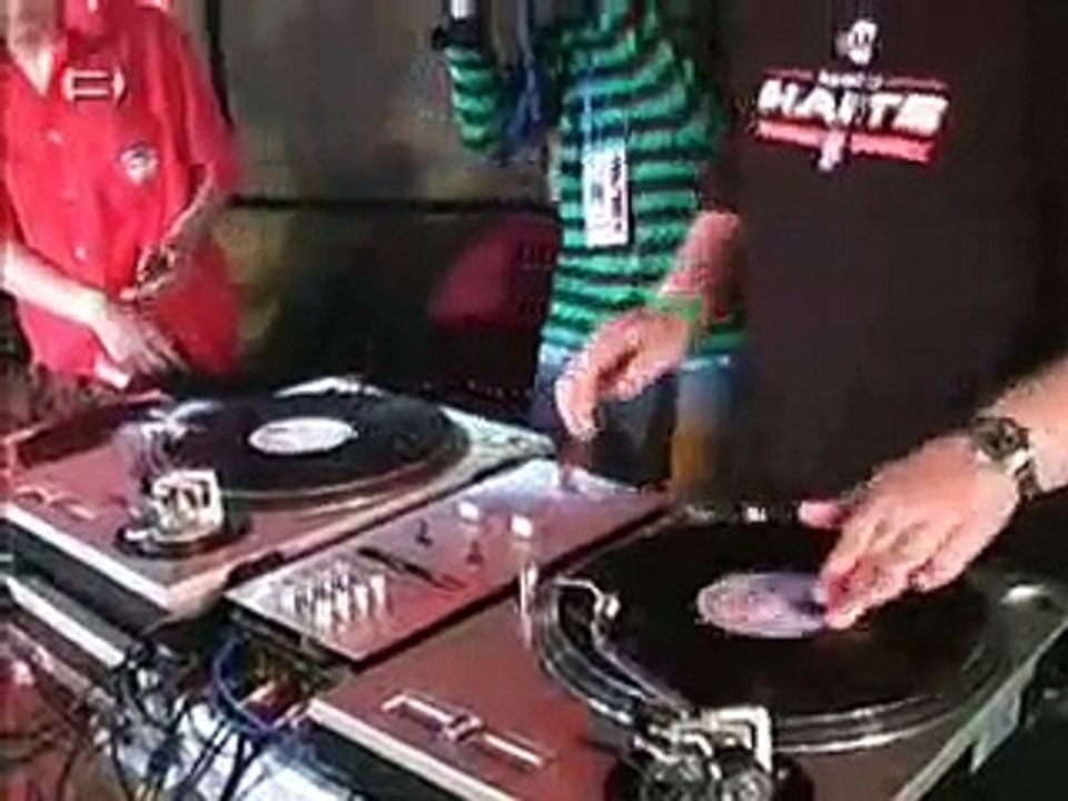 DJ Arseny Gee