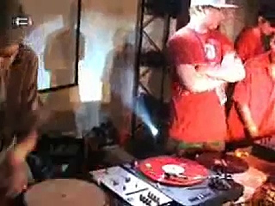 DJ Mixoid