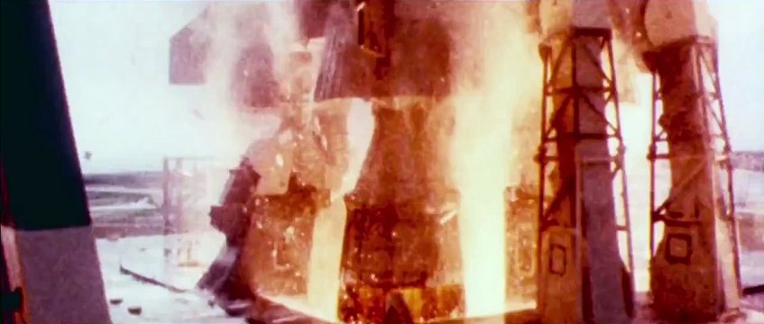 MOONWALKERS Trailer (Ron Perlman - 2016)