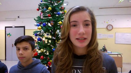 Students from 3C are presenting themselves