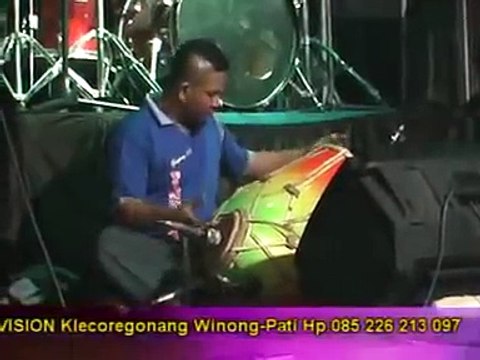 Resa LAwang Sewu - Kelangan Live Dangdut Hot Terbaru