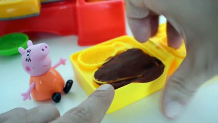 Pig George e Familia Peppa Pig e massinha De Modelar Play-doh Comidinhas!!! Em Portugues T