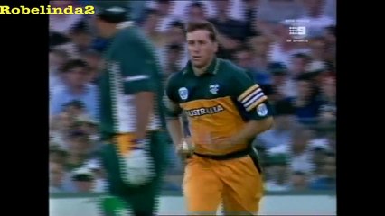 4 4 4 4 4 Abdul Razzaq vs Glenn McGrath 720p HD - 1999-00 Sydney