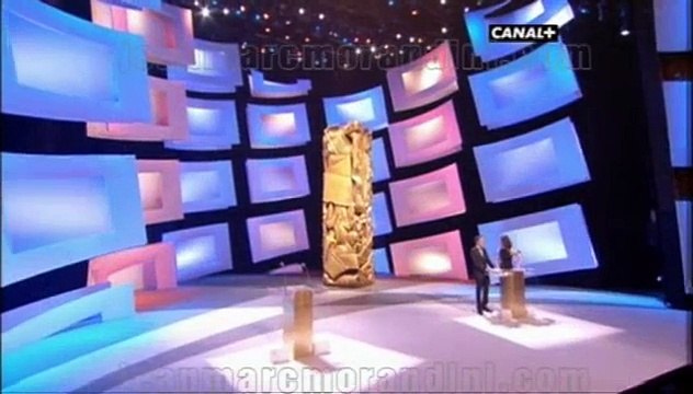 Laetitia Casta en tenue très légère aux Cesars...