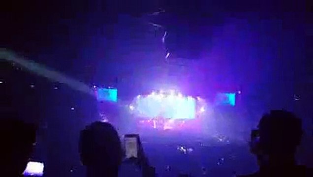 Booba - Paradis - Concert à Bercy 2015