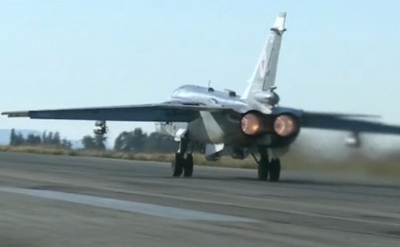 Российские самолеты продолжают уничтожать объекты инфраструктуры ИГИЛ в Сирии