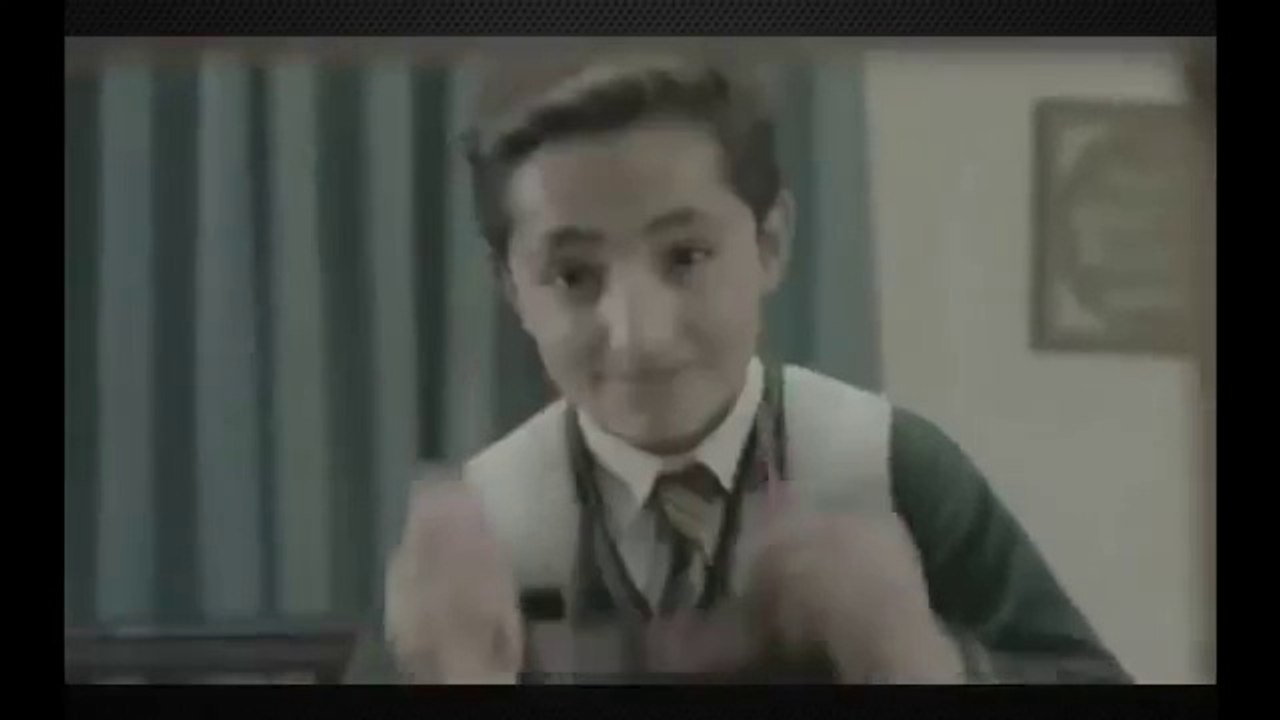 Bara Dushman Bana Phirta Hai Jo Bachon Se Larta Hai - بڑا دشمن بنا پھرتا ہے،جو بچوں سے لڈتا ہے