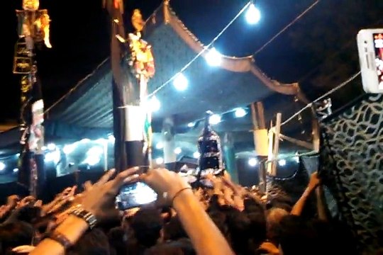 Shab-e-Aashura, Taboot Hussaini - Imam Bargah Darbar-e- Hussaini , B-Area Malir , Karachi | 2015