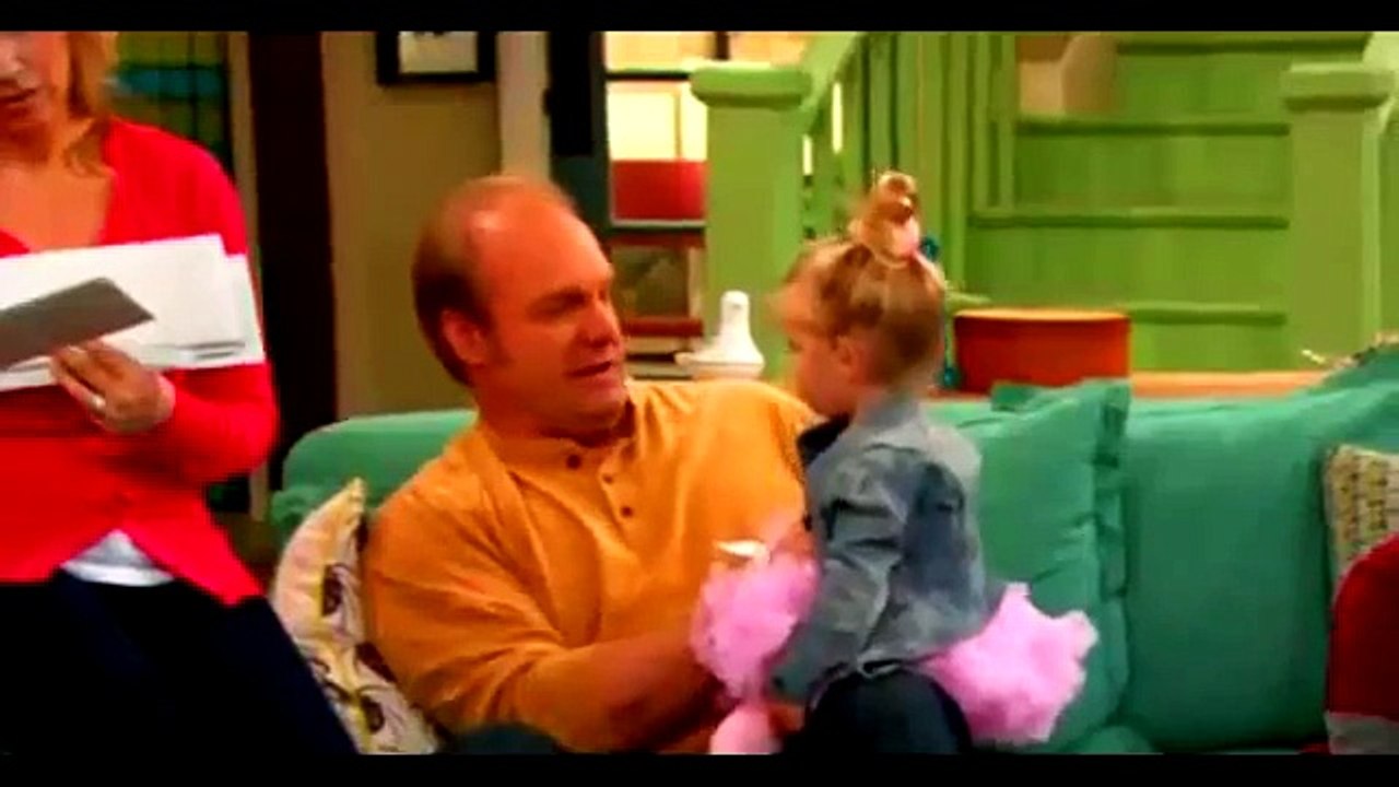 Good Luck Charlie S2E9