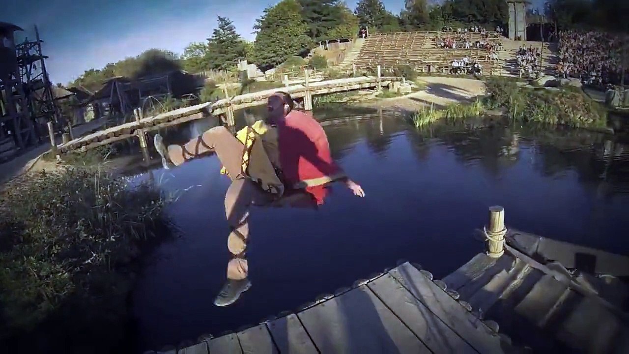 We are Vikings (cascades au Puy du Fou)