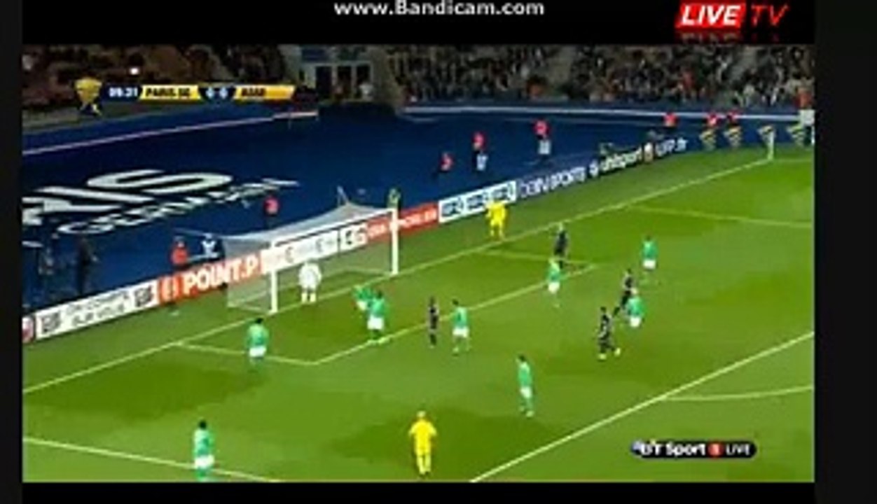 Zlatan Ibrahimovic Incredible Power Shot Paris Siant Germain 0-0 Saint Etienne 16-12-2015