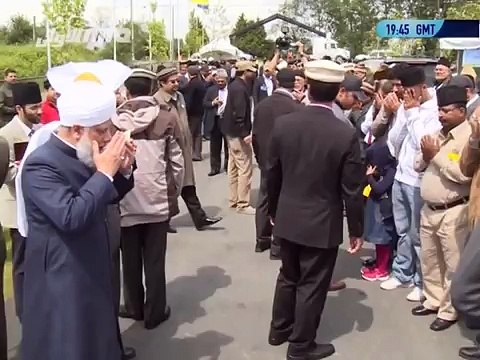 Calgary Canada World Muslim Leader arrived in Calgary and condemns London Terror Attacks