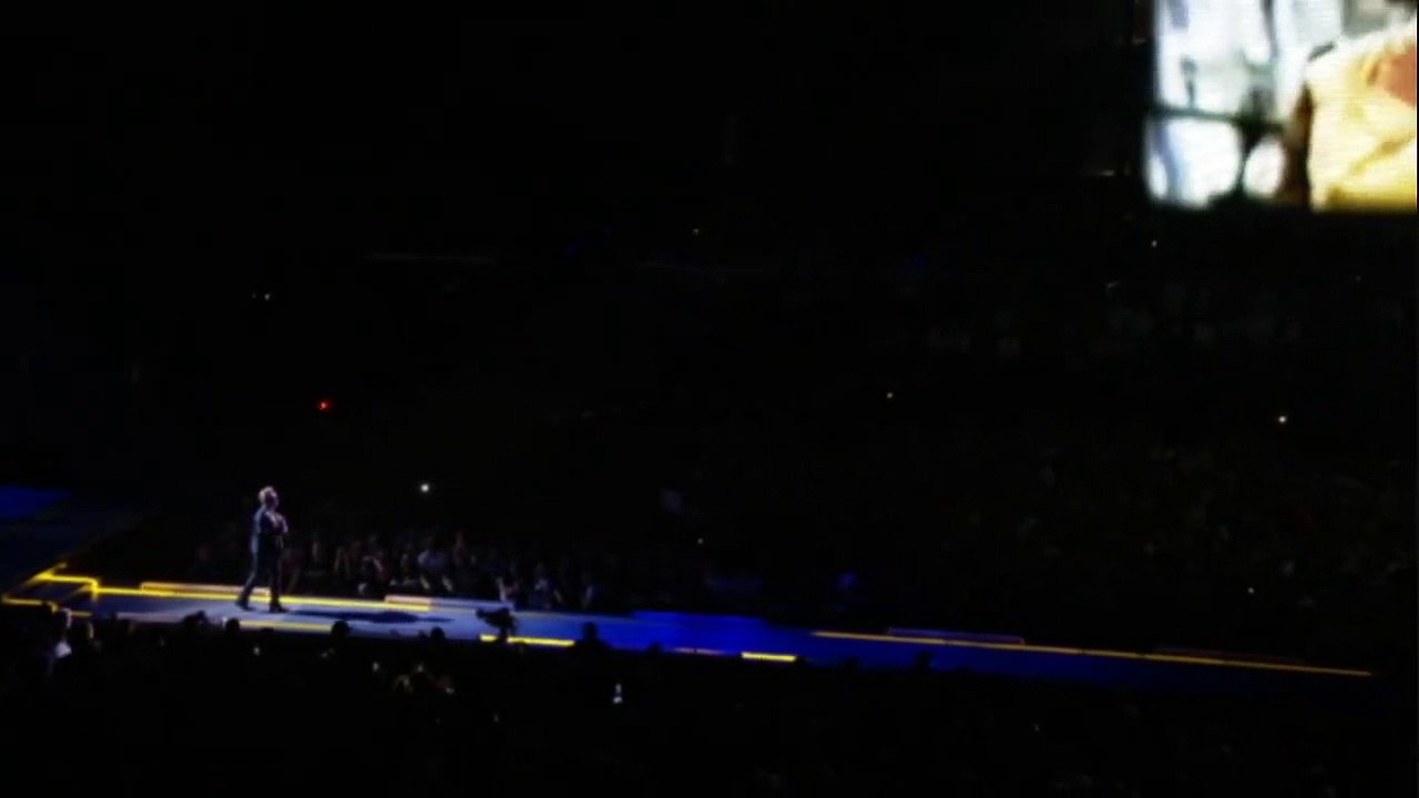 U2 - 04. Iris (Hold Me Close) (11-November-2015) [Live From Paris HBO HD]