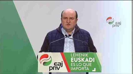 El PNV se solidariza con Rajoy y dice que las bofetadas se dan en las urnas