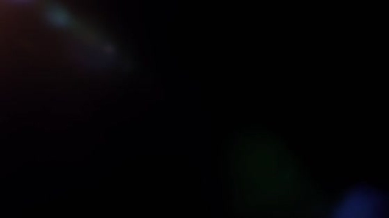 Lena Dunham tanzt in einen hautengen Body