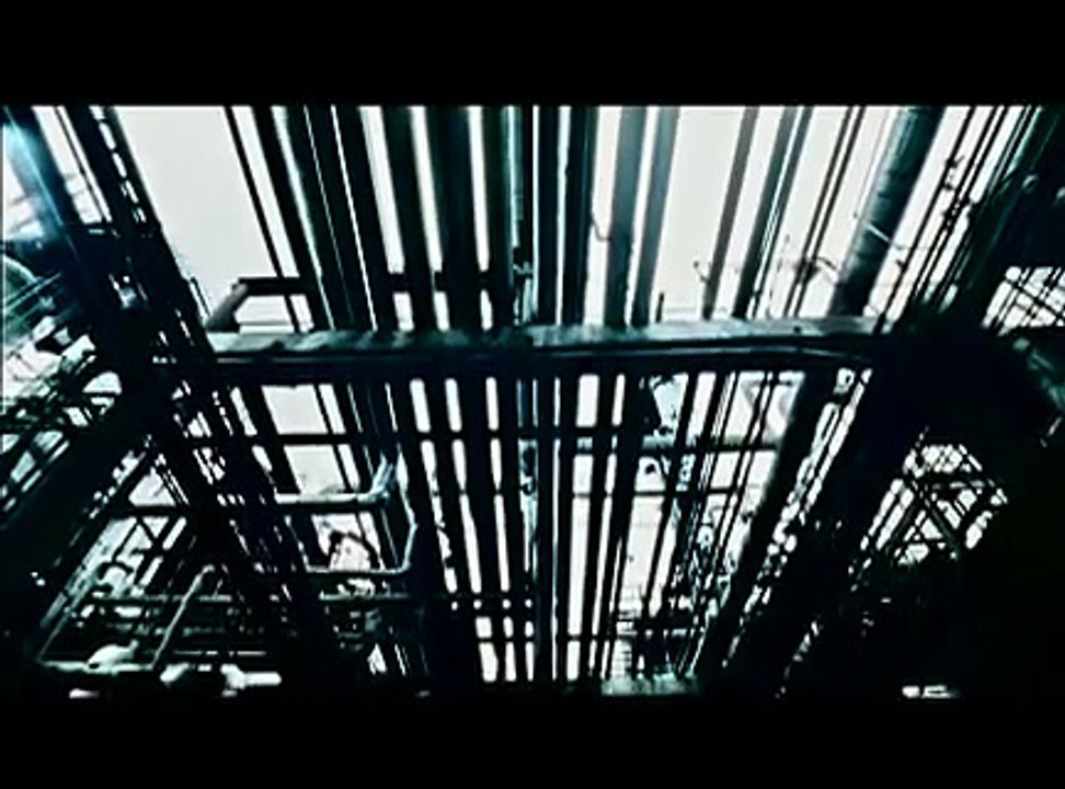 Madonna - Sorry (Confessions Tour Backdrop)