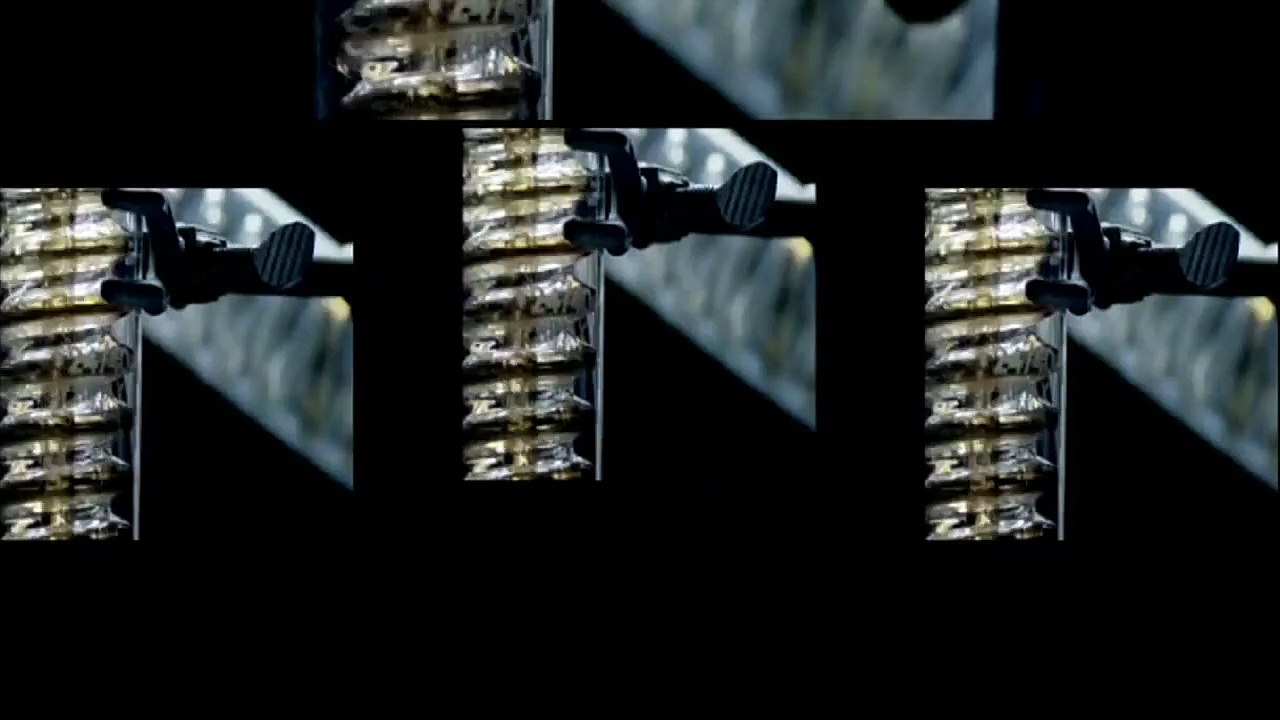 Madonna - Sorry [Confessions Tour Multi-Screens Backdrop]