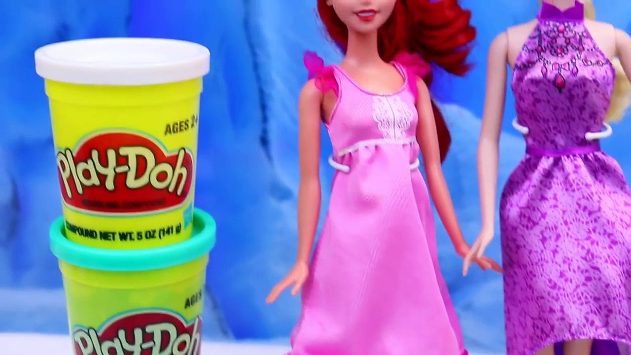 Barbie Play Doh Dress Makeover for Frozen Elsa & Little Mermaid Ariel + Playdough Surprise Eggs