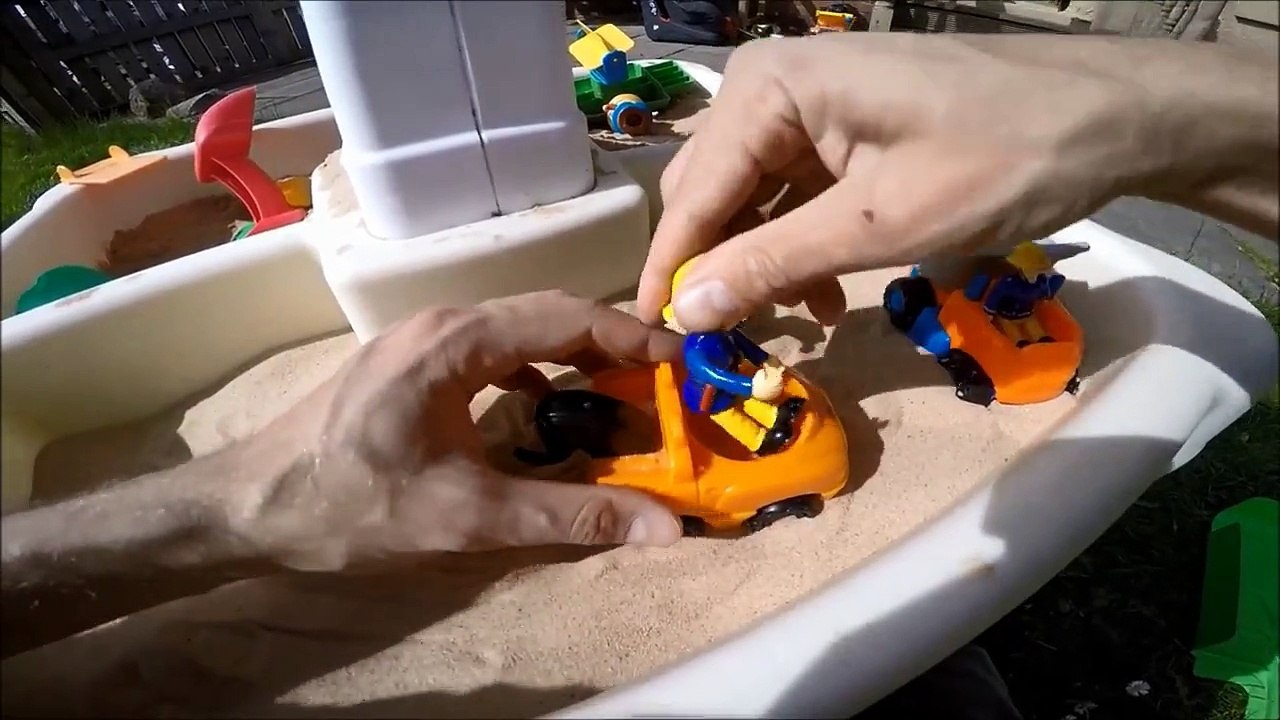 sam le pompier fireman sam toys elvis penny beach - dinosaur toys