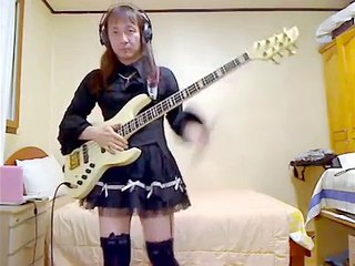 K-ON【けいおん！】Cagayake！GIRLS FULL ８弦ベースで弾いてみた