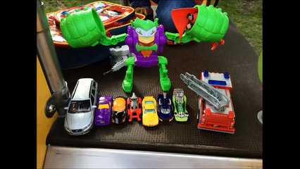 a la pleine de jeux hot wheels cars and slide Joker Gotham CIty