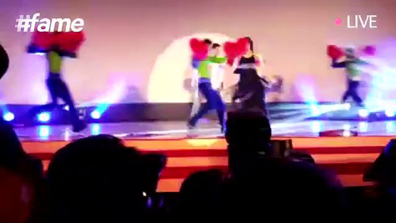 Shah Rukh Khan, Kajol, Varun Dhawan & Kriti Sanon  Gerua Song Launch  Dilwale